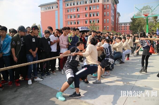 成都铁路技工学校招生办联系电话