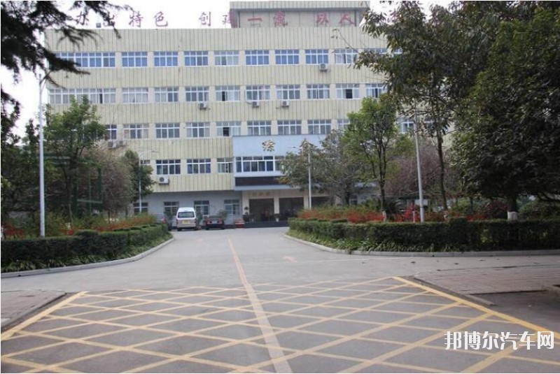 四川交通运输汽车职业学校红牌楼校区有哪些专业