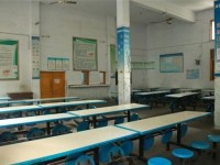 宜宾南亚电子汽车职业技术学校宿舍条件