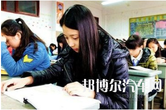 南充中等汽车专业学校2019年报名条件、招生对象