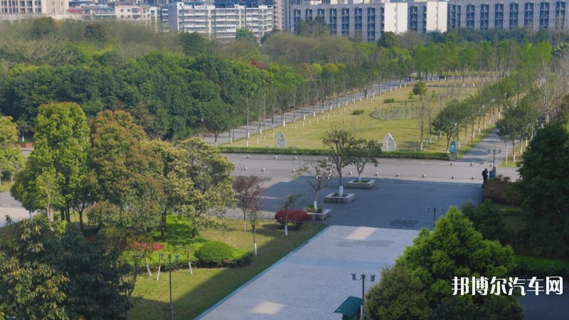 重庆电讯汽车职业学院网站网址