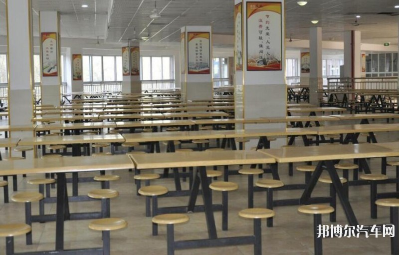 重庆工业管理汽车职业学校宿舍条件