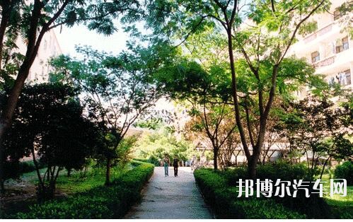 唐山对外经济贸易汽车学校招生办联系电话