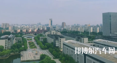 扬州市汽车职业大学